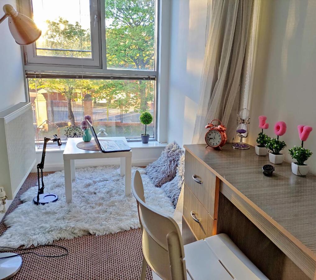 3 Bedrooms in Liverpool City Centre, Free Parking&Amazing View Buitenkant foto
